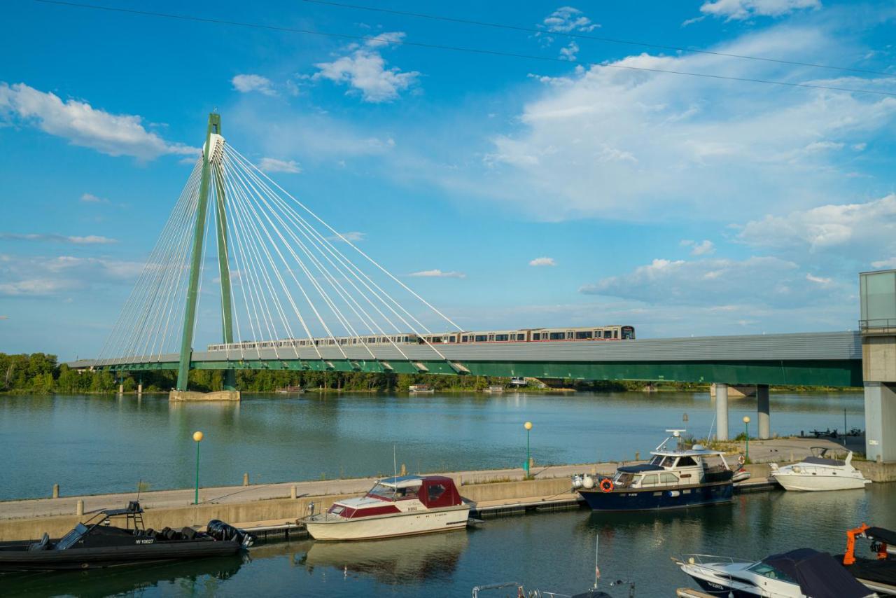 Residence, Marina Tower - Danube Aparthotel Wien